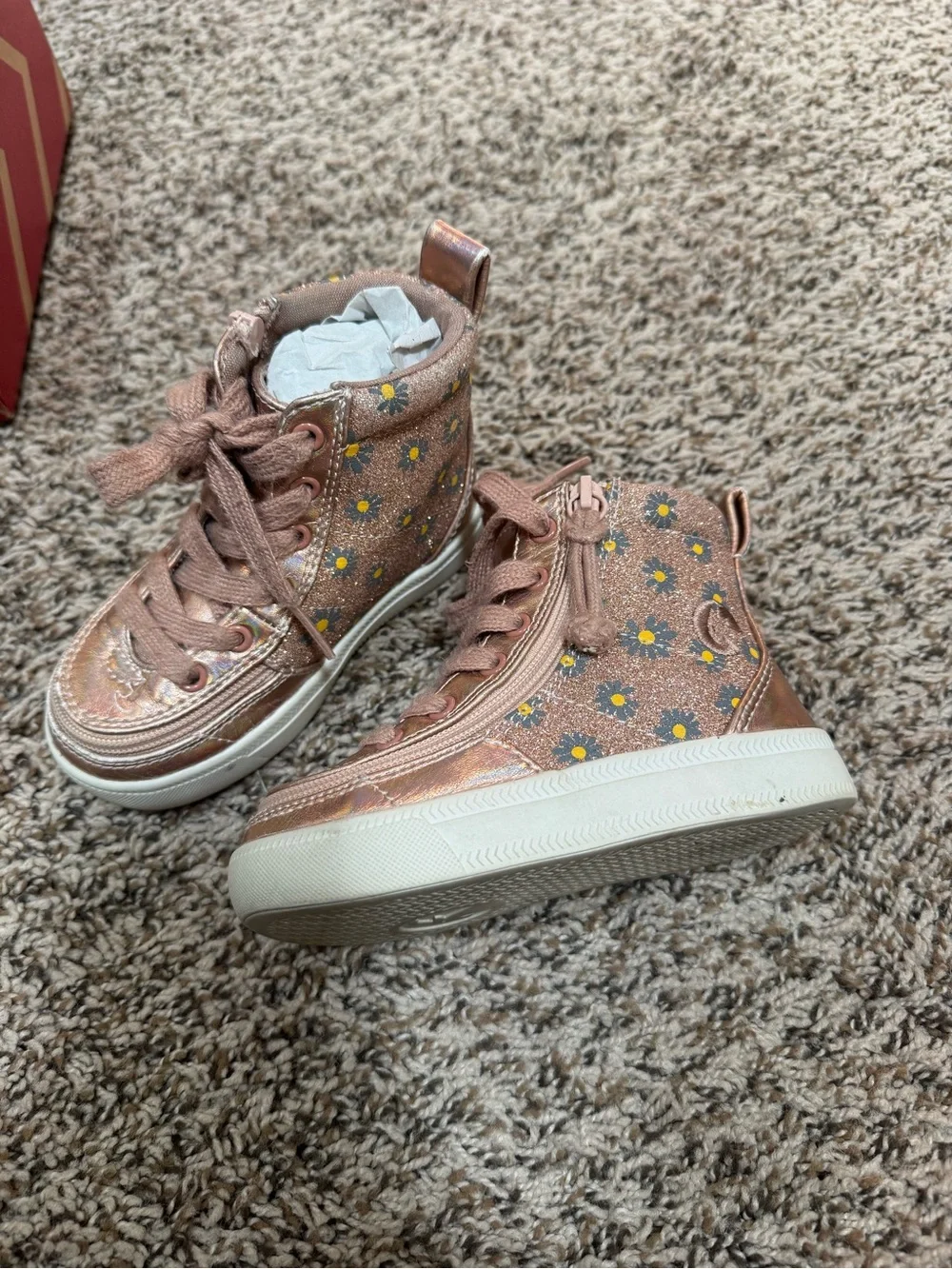 Billy Footwear Kids Rose Gold Glitter High-Top Sneakers with Daisy Detail